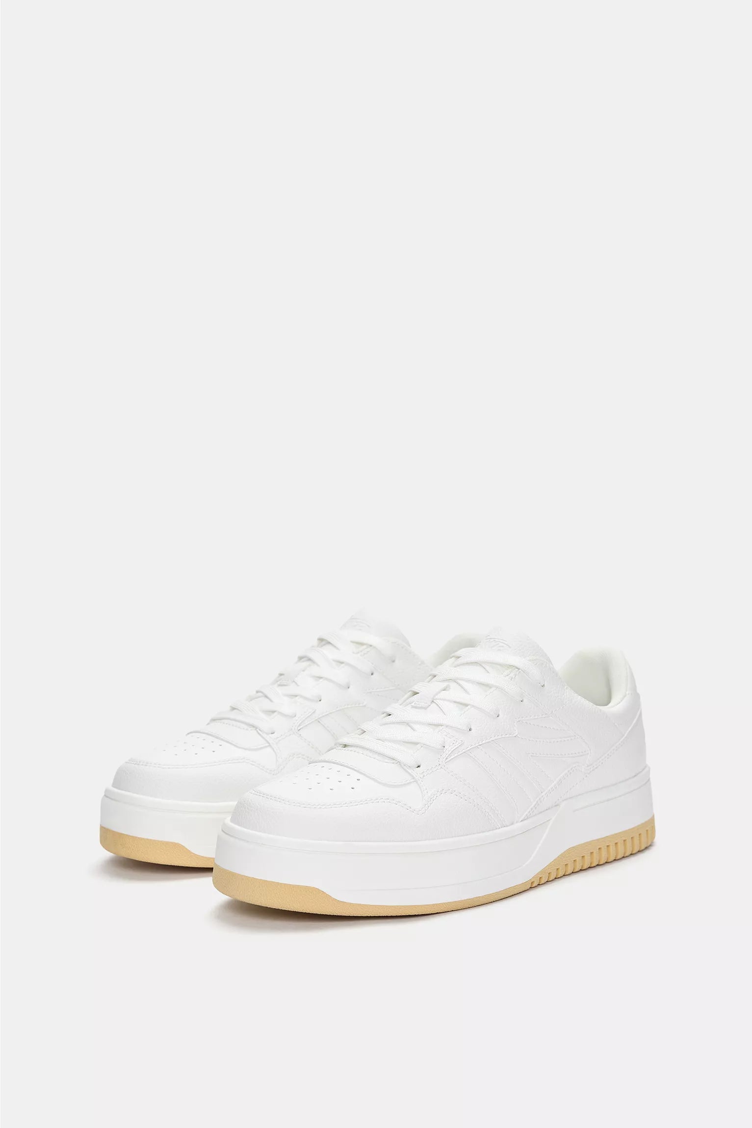 STWD Sneakers