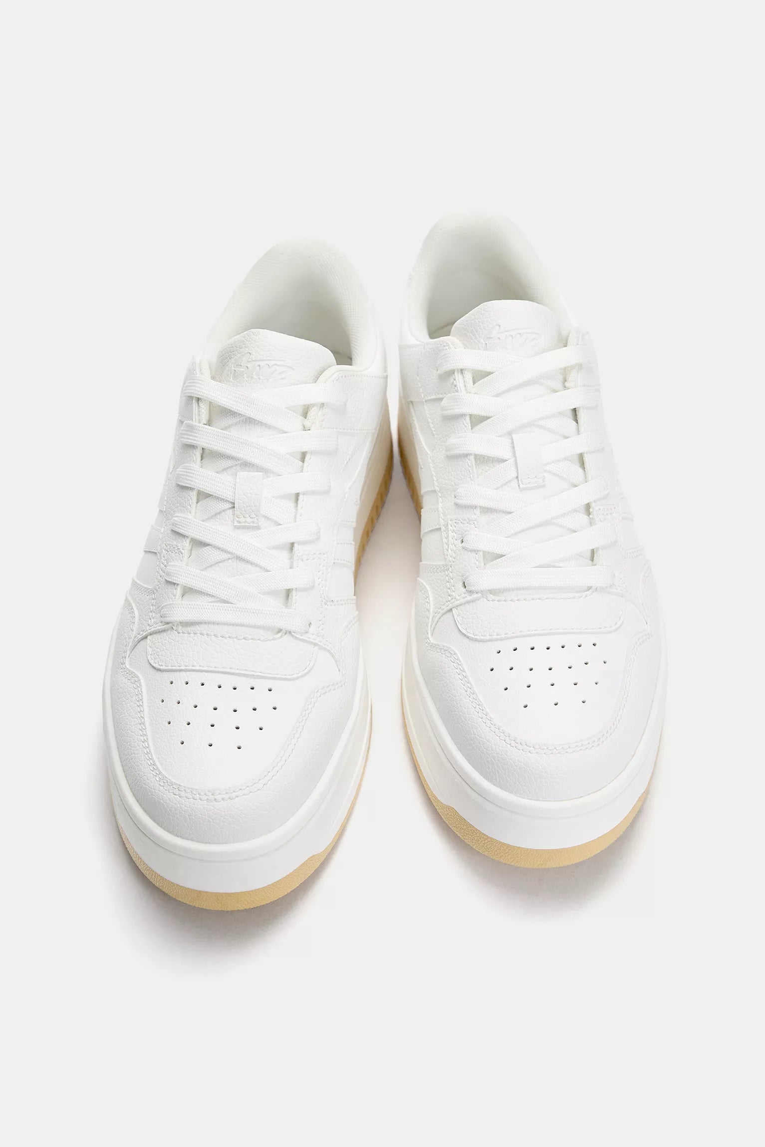 STWD Sneakers