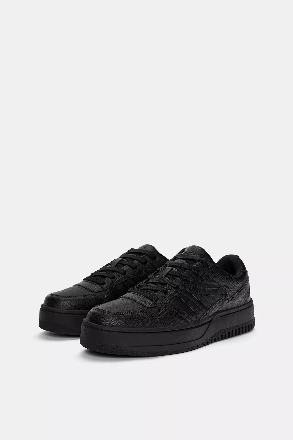 STWD Sneakers
