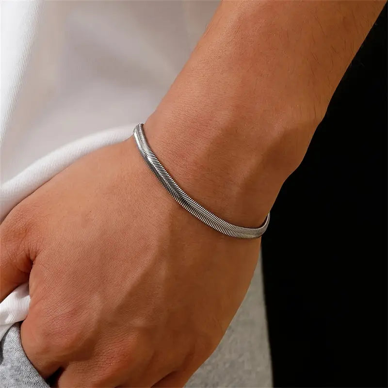 A Stylish And Trendy Silvery Stainless Steel Bracelet